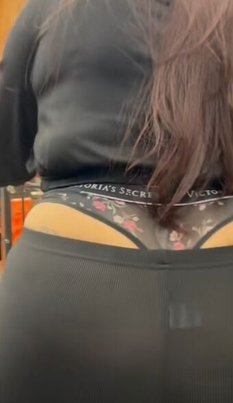 String Voyeur Голе фотографије OnlyFans 11