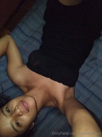 supervanne Голе фотографије OnlyFans 11