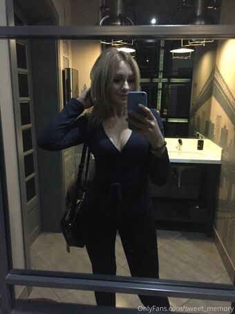 sweet_memory Голе фотографије OnlyFans 15