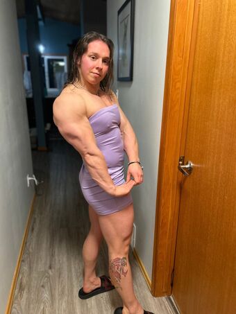 taragreenwebber Голе фотографије OnlyFans 7