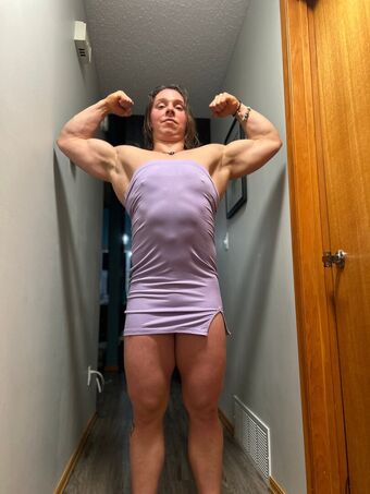 taragreenwebber Голе фотографије OnlyFans 14