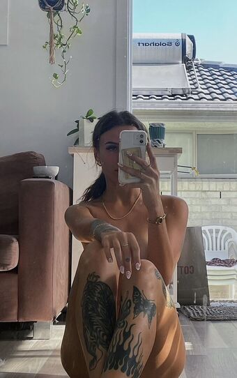 tarjackso Голе фотографије OnlyFans 1