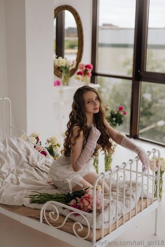 tati_girl18 Голе фотографије OnlyFans 1
