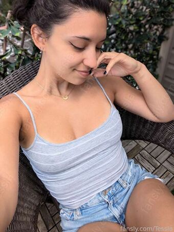 Tessla Голе фотографије OnlyFans 50