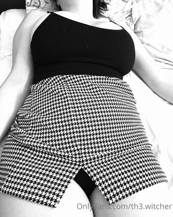 th3.witcher Голе фотографије OnlyFans 6