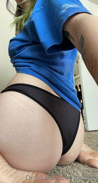 thacals Голе фотографије OnlyFans 15