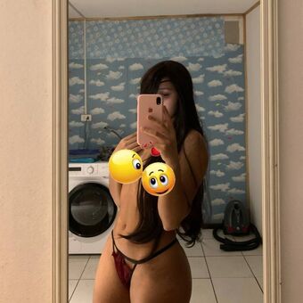 Thami Голе фотографије OnlyFans 15