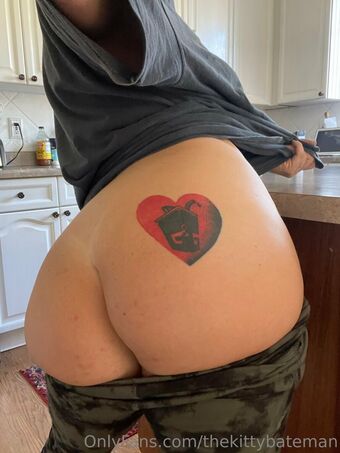 thekittybateman Голе фотографије OnlyFans 9