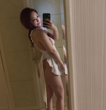 thisisshl Голе фотографије OnlyFans 1