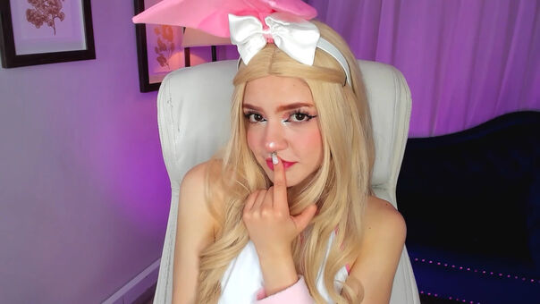 tiny_emmy Голе фотографије OnlyFans 2
