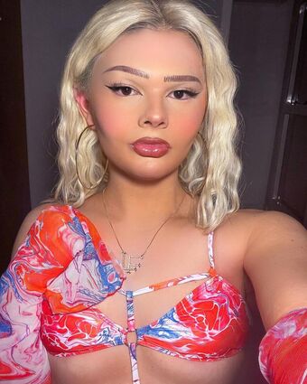 TSlali Голе фотографије OnlyFans 12