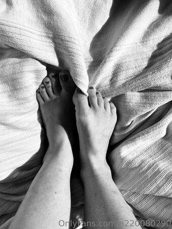u220080290 Голе фотографије OnlyFans 7