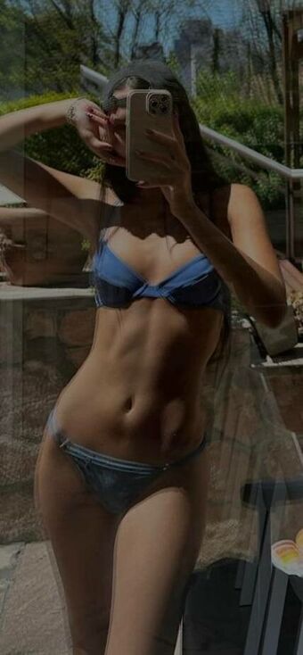 Valen Ramos Голе фотографије OnlyFans 111