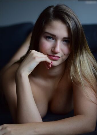 Vaninked Голе фотографије OnlyFans 8