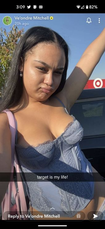 Veondre Mitchell