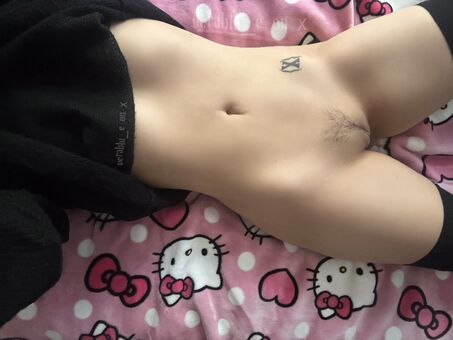 Verabul_e Голе фотографије OnlyFans 38