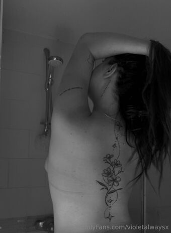 violetalwaysx Голе фотографије OnlyFans 11