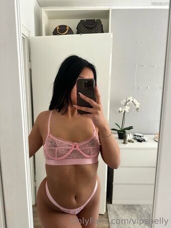 Vipshelly Голе фотографије OnlyFans 16
