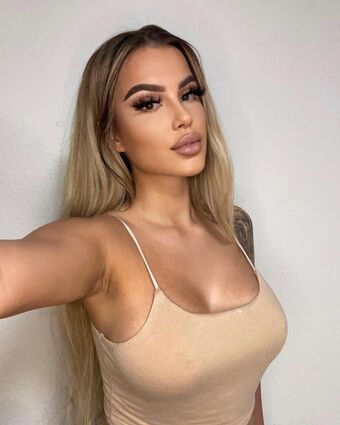 Vycz Голе фотографије OnlyFans 1