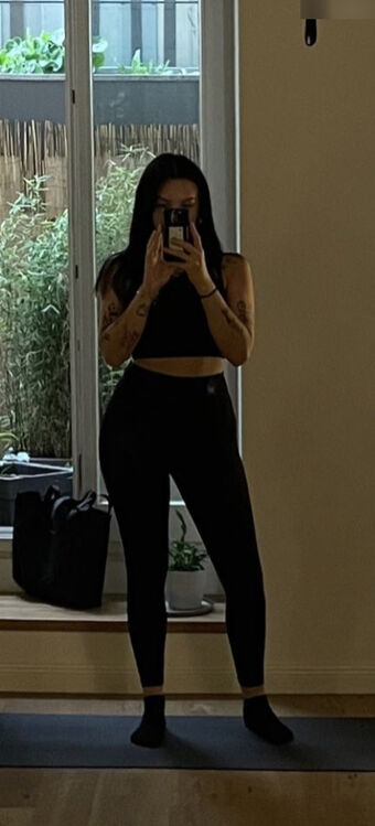 whosrobin Голе фотографије OnlyFans 49