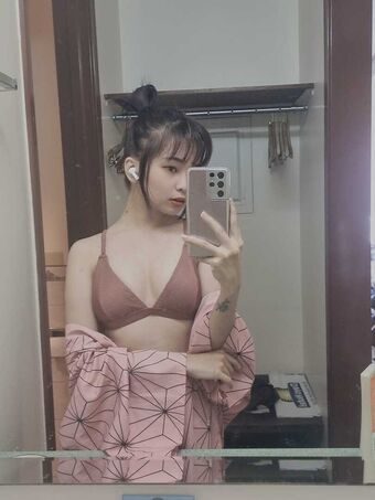 Xeora Голе фотографије OnlyFans 6