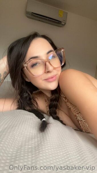 yasbaker-vip