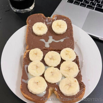 yesdaddytoys Голе фотографије OnlyFans 25