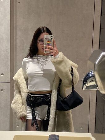 your_lora Голе фотографије OnlyFans 12