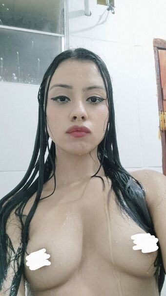 Yumiz1nha Голе фотографије OnlyFans 8