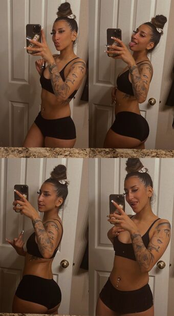 Yurbae Голе фотографије OnlyFans 13