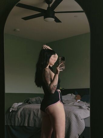 yyentaa Голе фотографије OnlyFans 35
