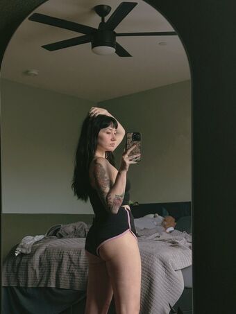 yyentaa Голе фотографије OnlyFans 36