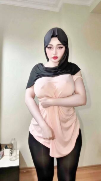 Zelal Голе фотографије OnlyFans 93