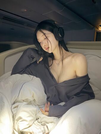 Zenny Голе фотографије OnlyFans 151