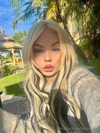 zer0dte Голе фотографије OnlyFans 6