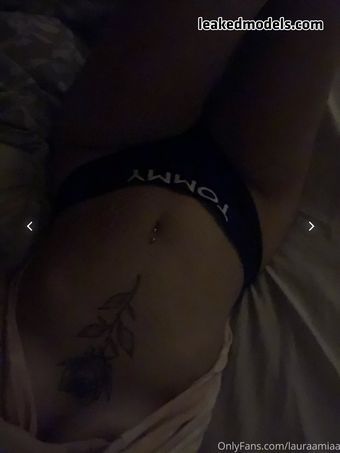 lauraamiaa Голе фотографије OnlyFans 29